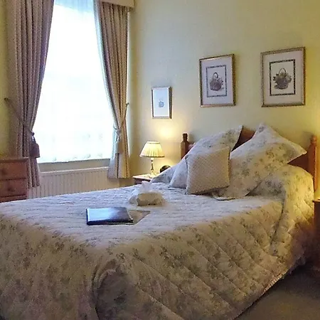 City Guest House Hotel