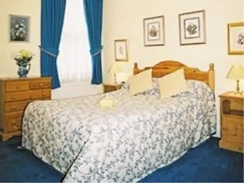 City Guest House 4* York